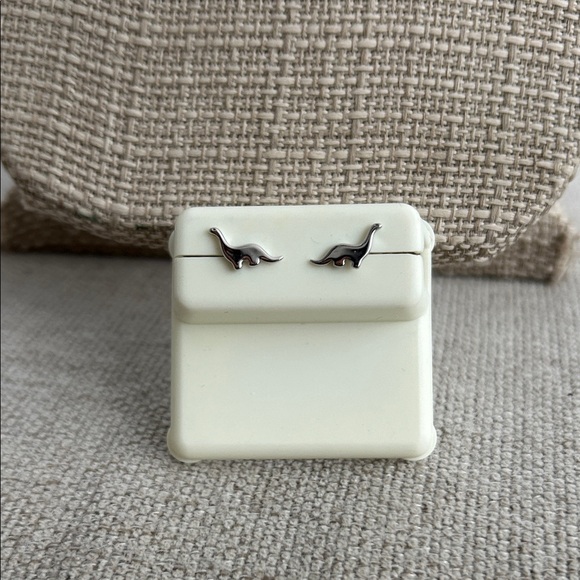 925 Sterling Silver Jewelry - Silver Dinosaur Earrings